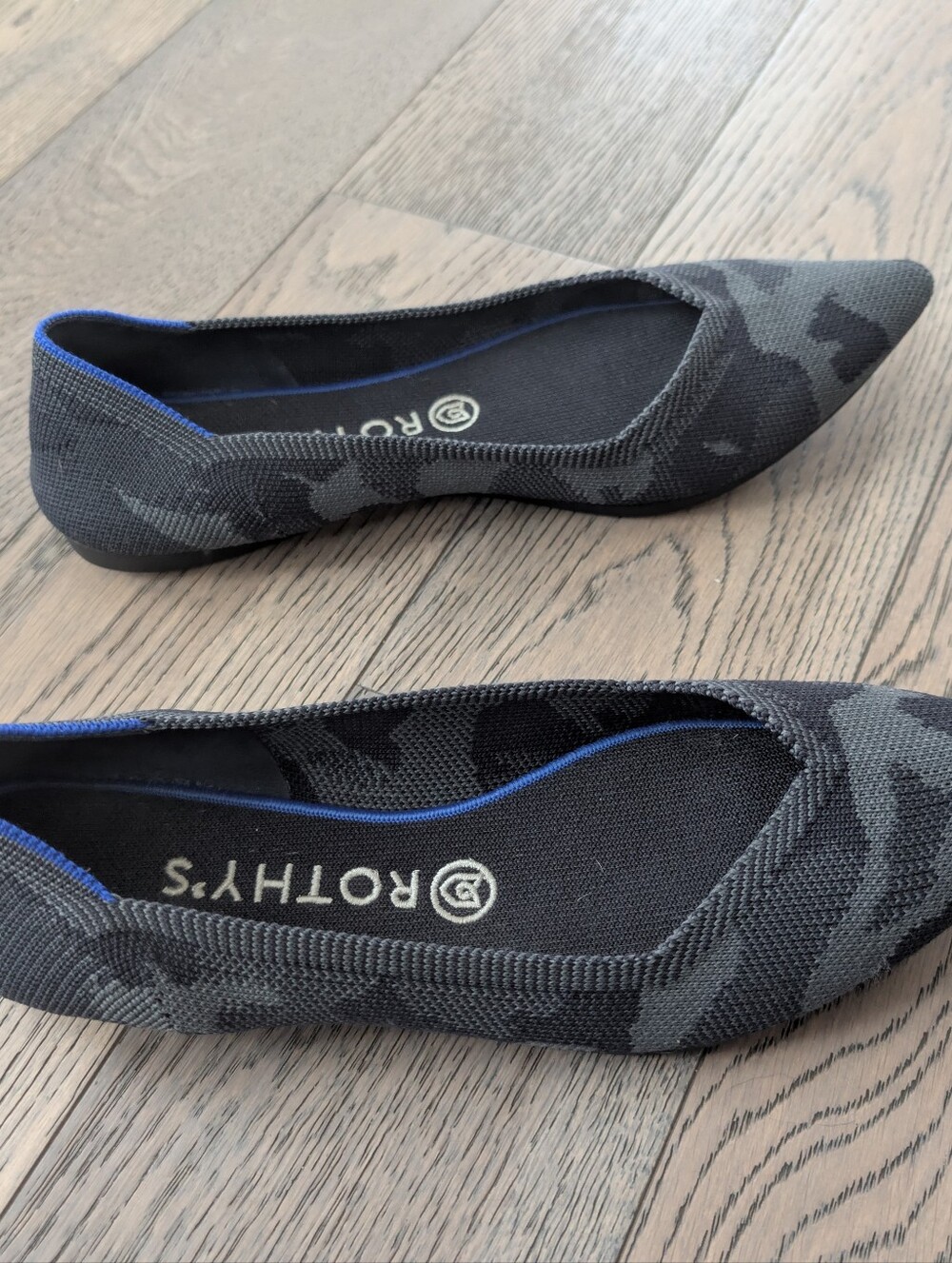 Rothy's Women's Pointed Toe Flats in Gray Camo - Picture 6 of 7